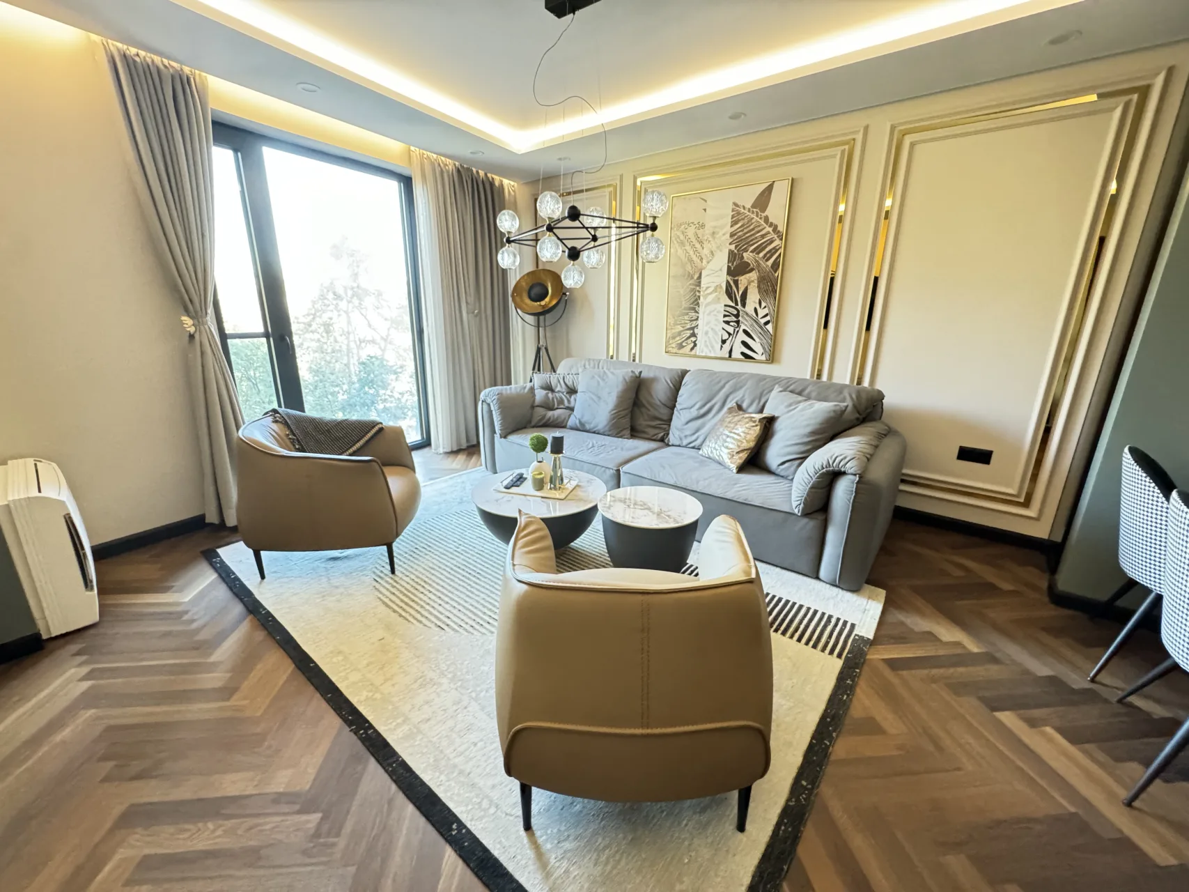 Kandinski LUX Apartament
