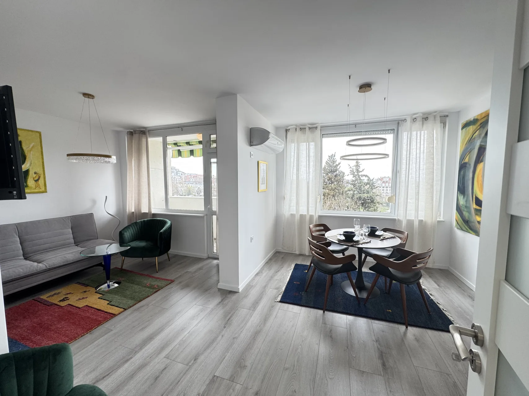 Luxus Art Apartament Burgas