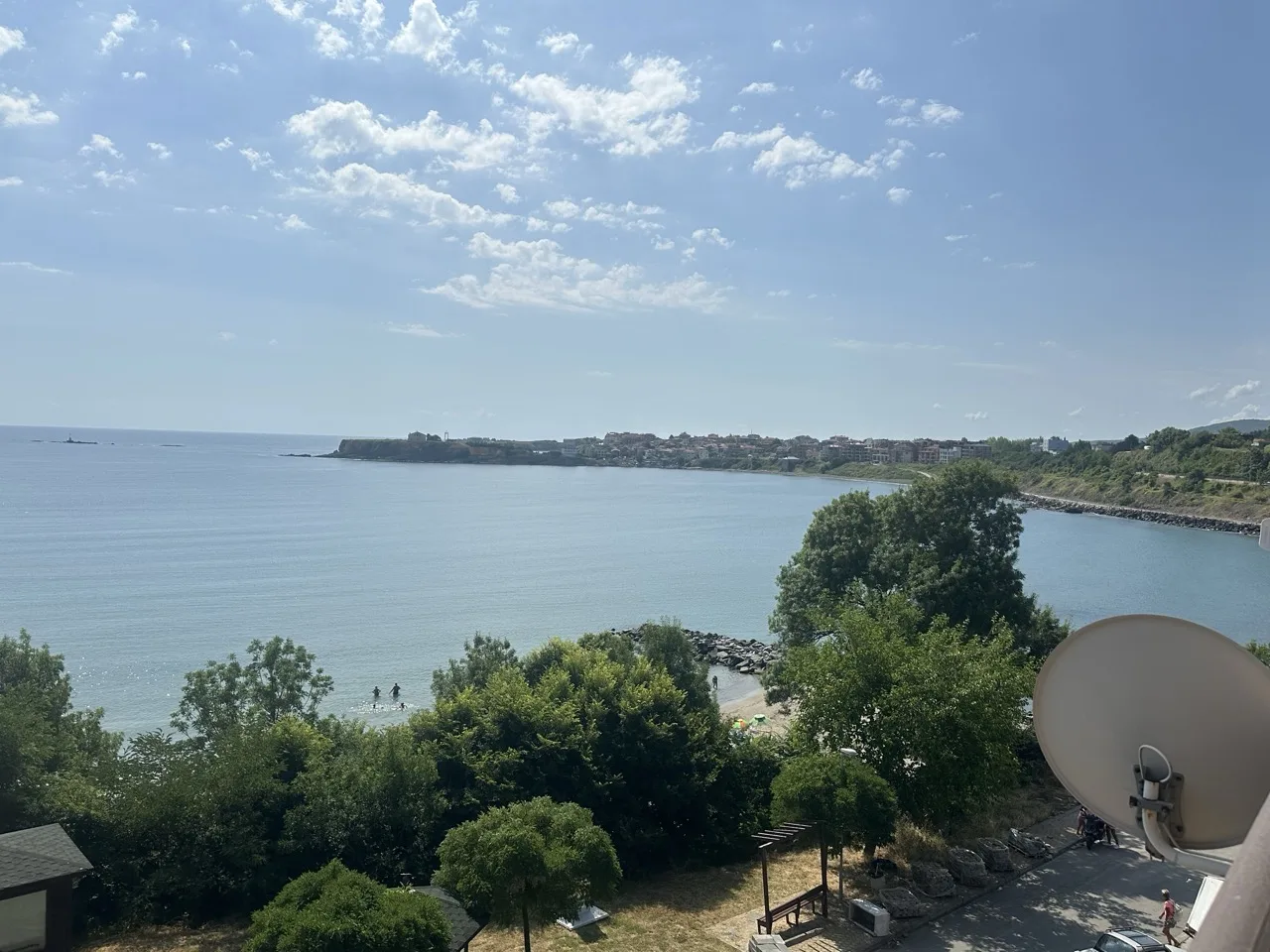 Роман Царево